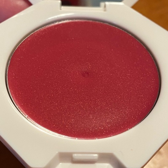 Fenty Cheeks Out Cream Blush - Picture 4 of 16